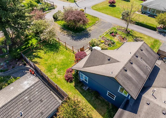 Delightful Family-Friendly Home In The Heart Of Wa