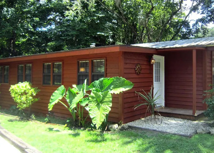 Riverside Lodge Resort