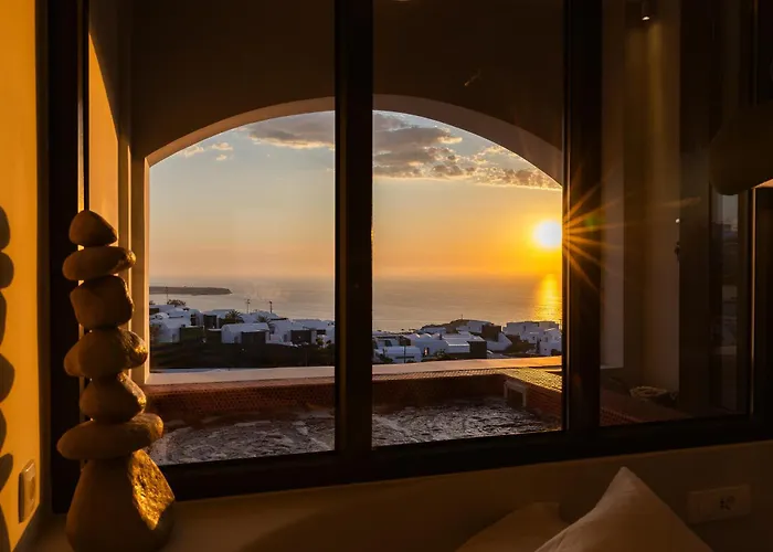 Niabelon Suites - Private Jacuzzi Sunset View