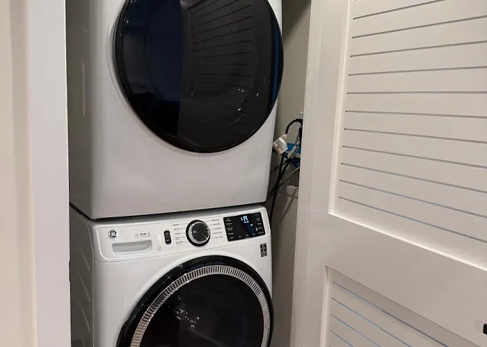 Hoboken 3Br Queen Loft