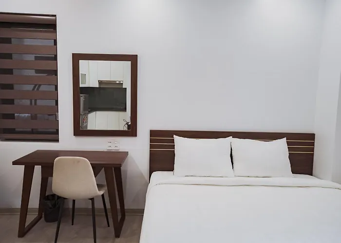 The Eastern Hotel & Apartment