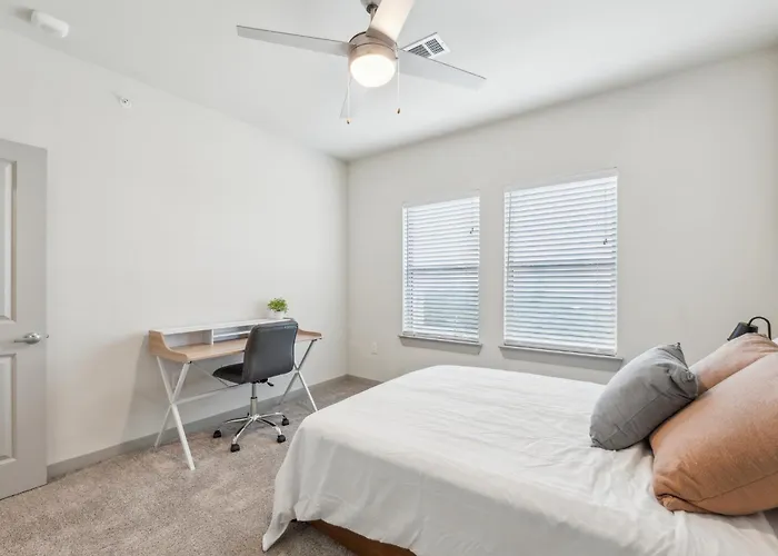 Chisholm Trace 1233 I Spacious 1 Bed 1 Bath