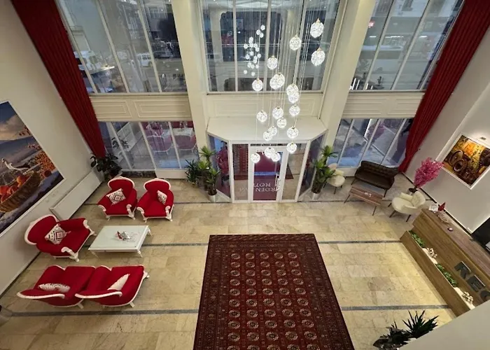Garden Liva Hotel