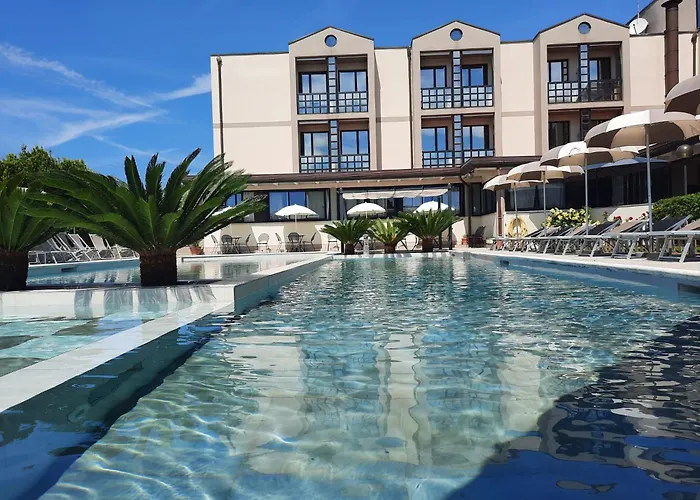 River Park Hotel