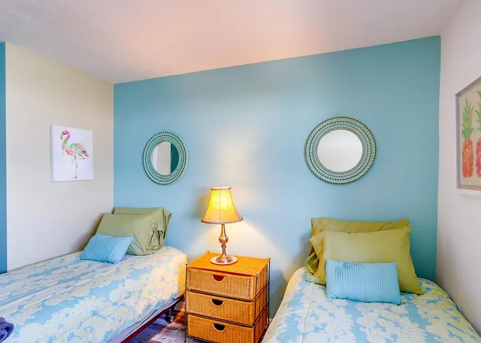 Cozy Middle Bass Island Getaway On Lake Eerie!