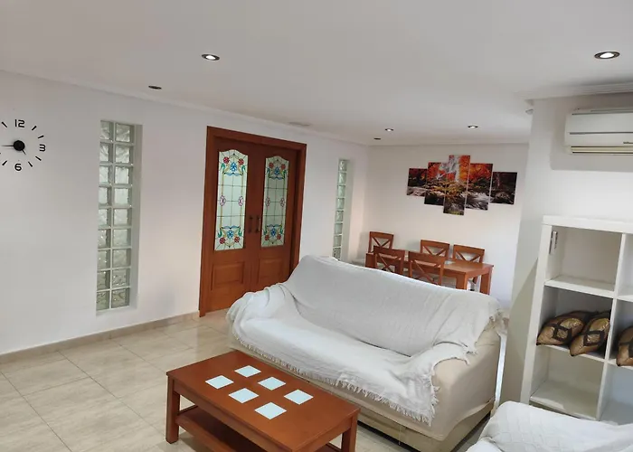 Elche Stay 2, Amplio con garaje, 3 Dorms, 1 Baño