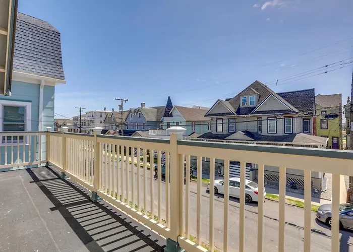 2 Blocks To Beach: Sunny Ocean Grove Apartment