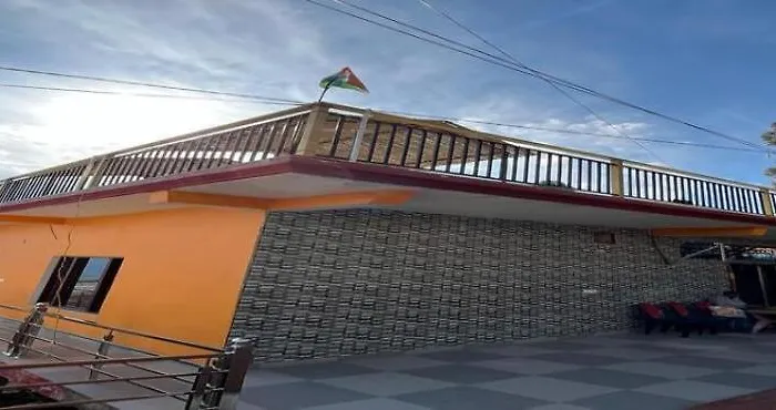 Gunjan Home Stay