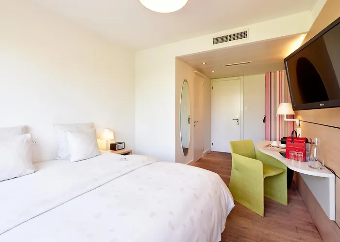 Steinenschanze Charming City & Garden Hotel