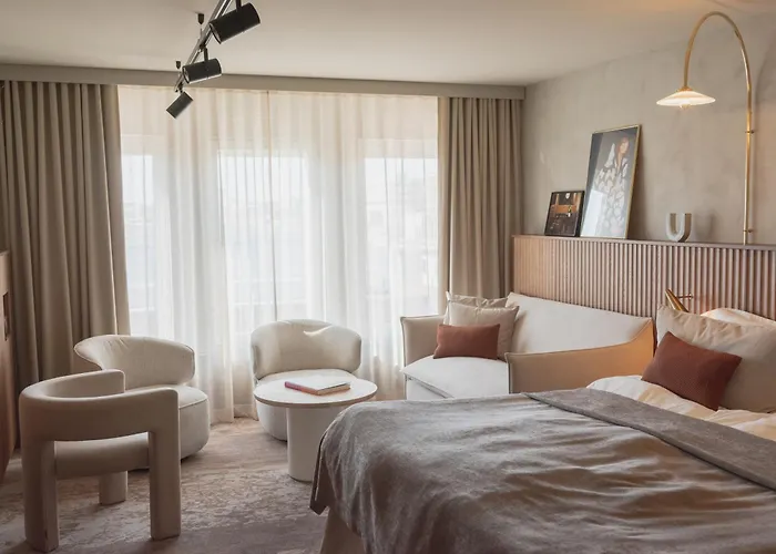 Best Western Plus John Bauer Hotel