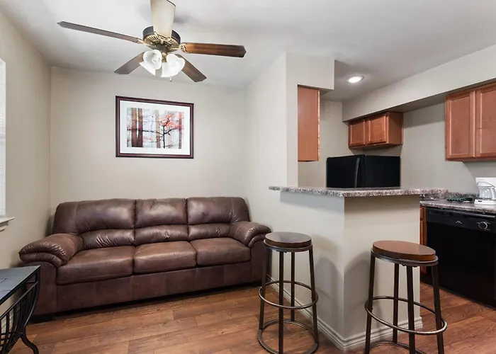 Eagle'S Den Suites Big Spring A Travelodge By Wyndham
