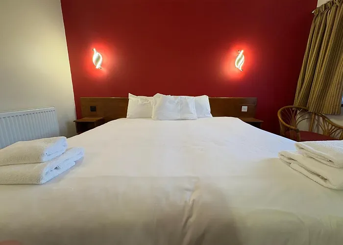 Tollgate Hotel & Leisure