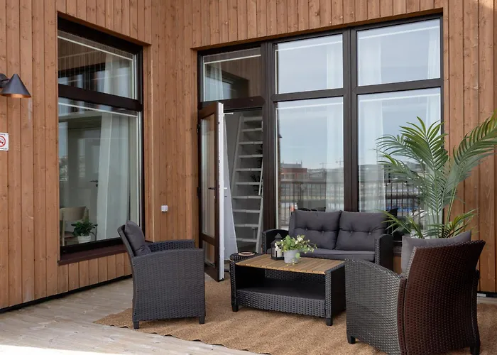 Waterfront Cabins Studio Apartments