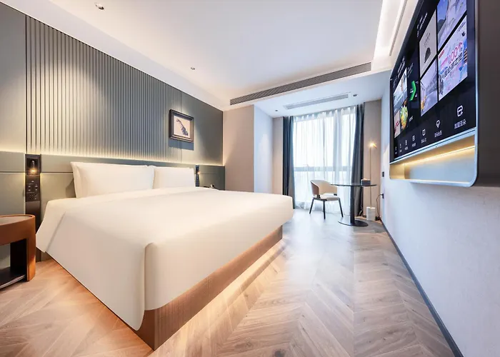 Atour S Hotel Shenzhen Luohu Shuibei深圳罗湖水贝亚朵s酒店