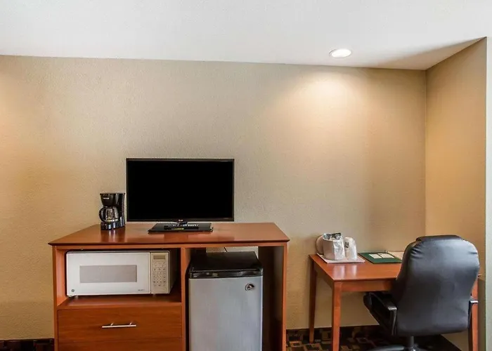 Quality Inn & Suites