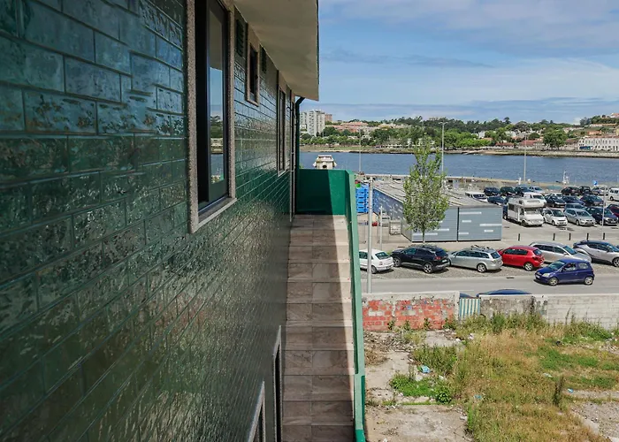 Fish Village Apartments II