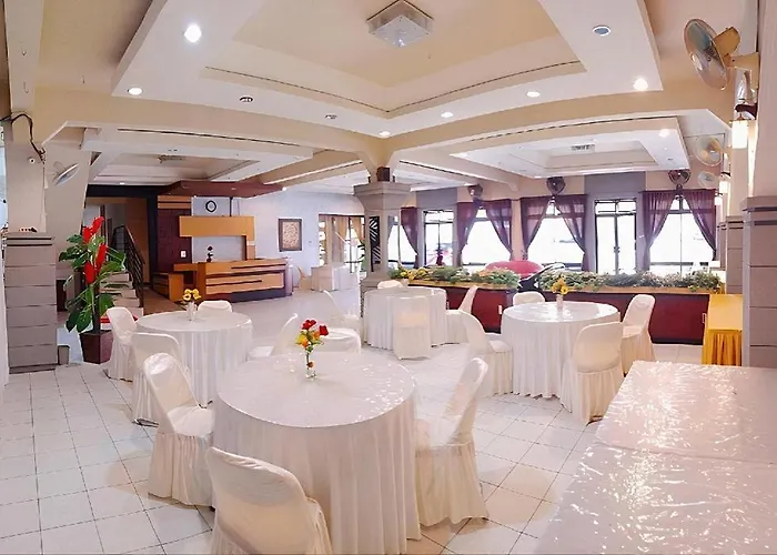 Sumber Ria Hotel