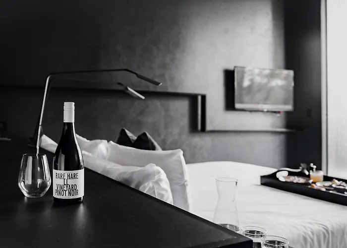 Jackalope Hotel