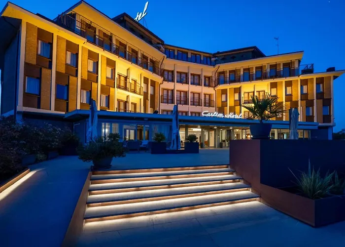 Hotel Carlton