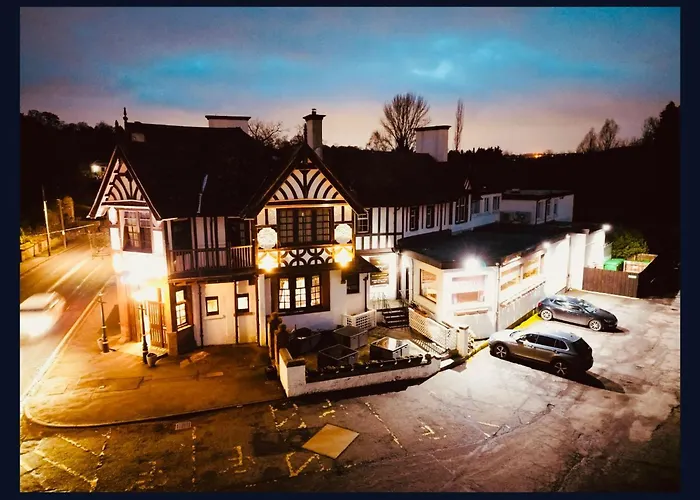 The Popinjay Hotel