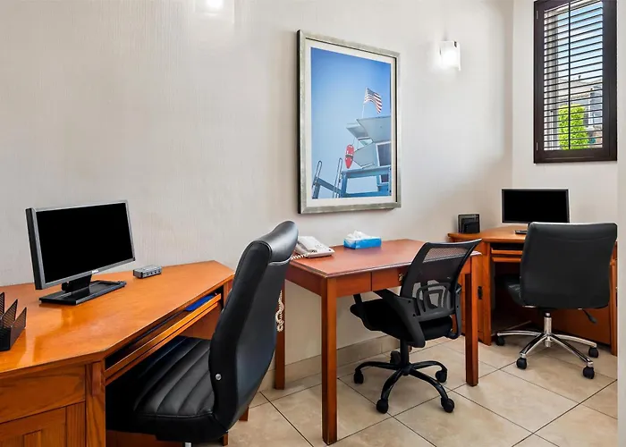 Surestay Hotel By Best Western Santa Monica