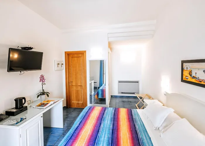 Hotel Cava Dell'Isola