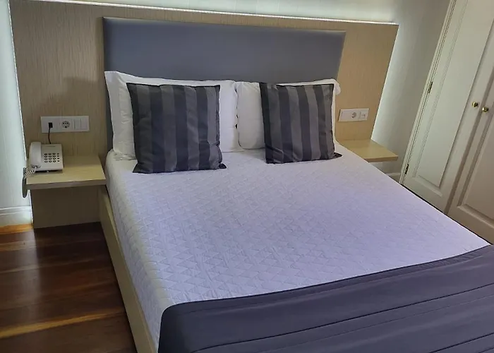 Hotel Residencial Dora