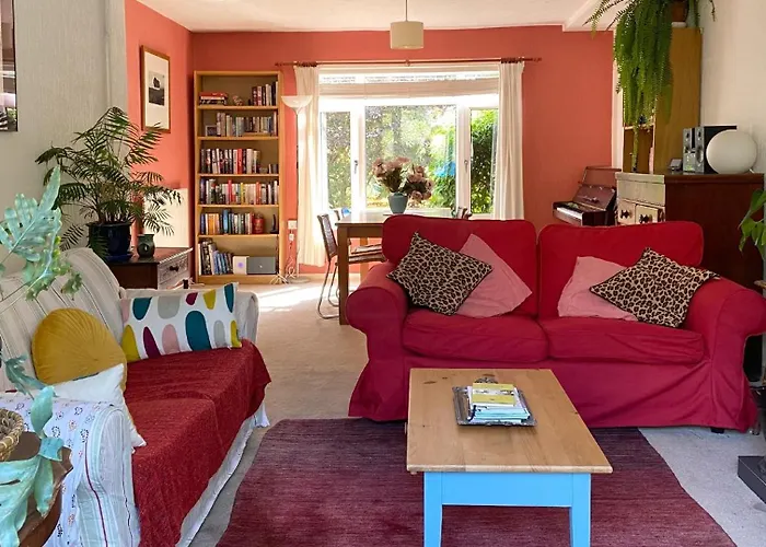 2Bd Garden Hideaway In Lewes
