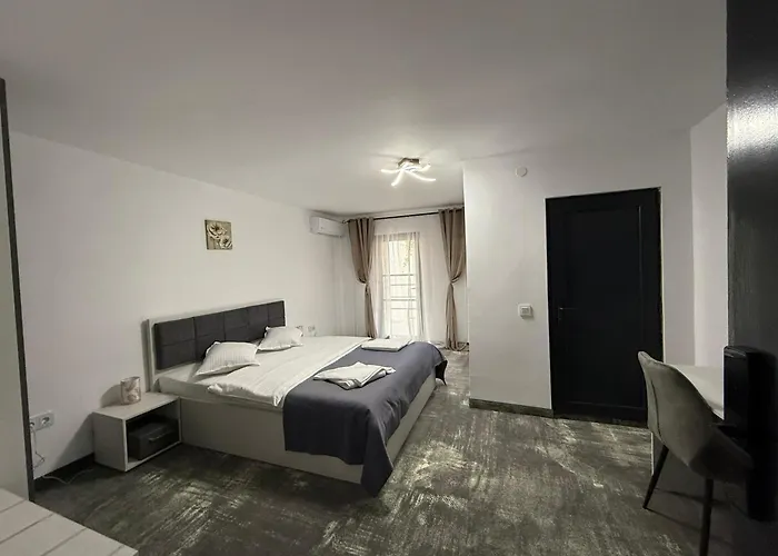 Bam Hotel