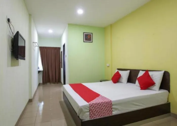 Hs Hotel Siswa Near Utar