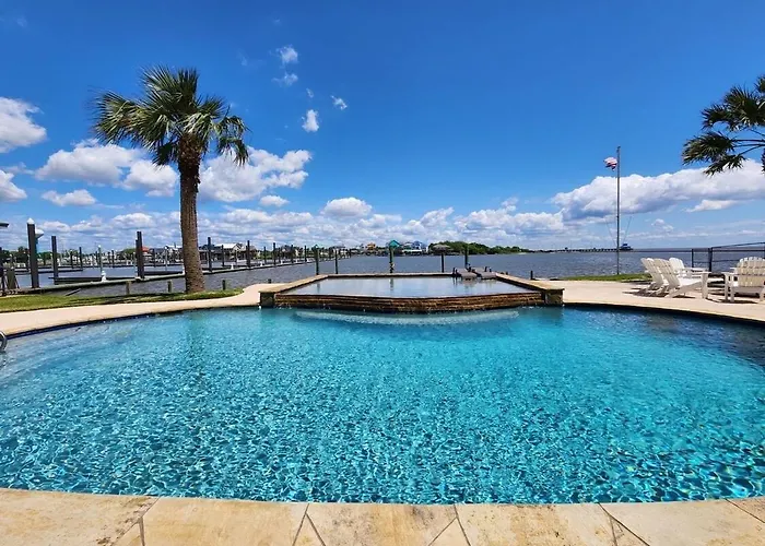 Poolside Island Condo