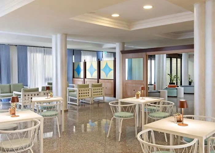 Rina Hotel