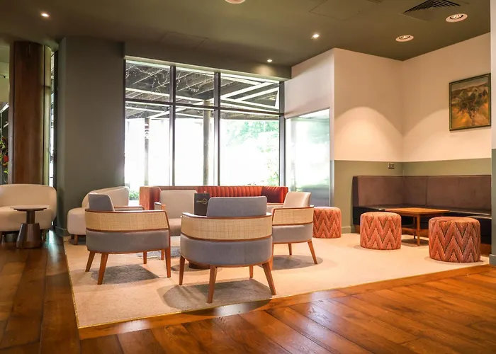 The Orchard Hotel & Restaurant