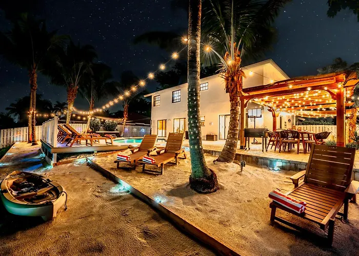 Waterfront Villa | Beach, Game Room, Cinema & Spa