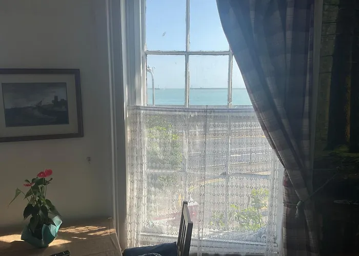 East Cliff Hotel