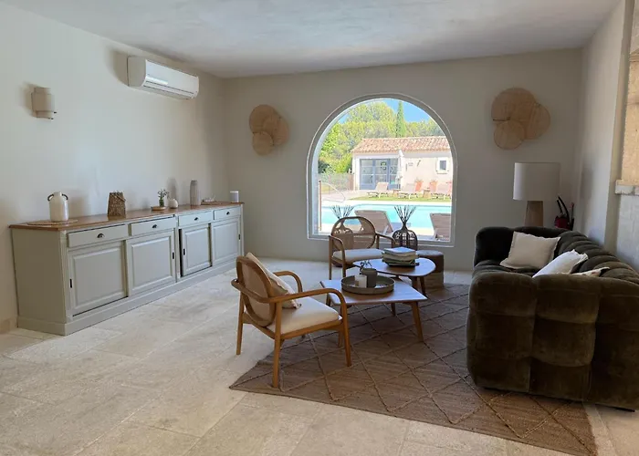 Val Baussenc, The Originals Relais