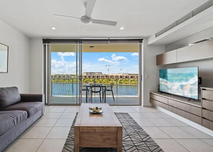 North Shore Oceanside Kawana