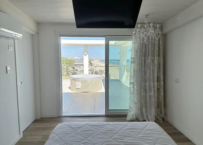 Miami Suite