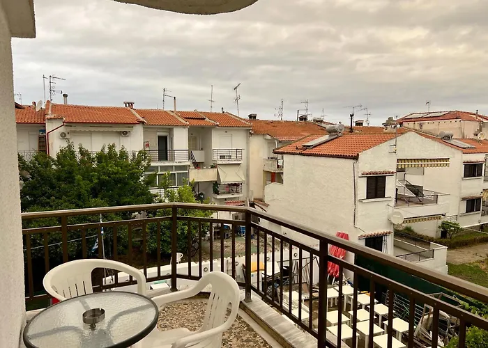 Pelekan Rooms And Apartments Athina 33