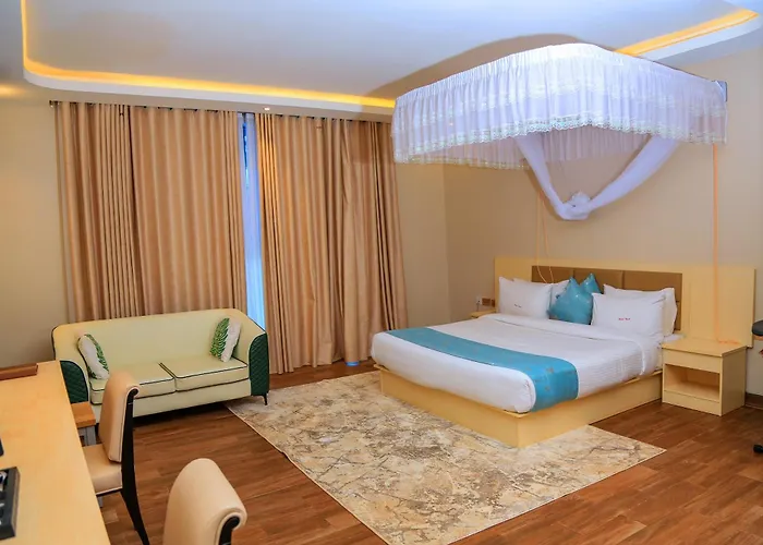 Hotel Next