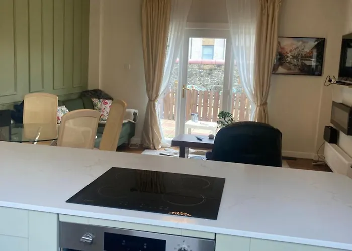 The Bunker, Golf Cottage