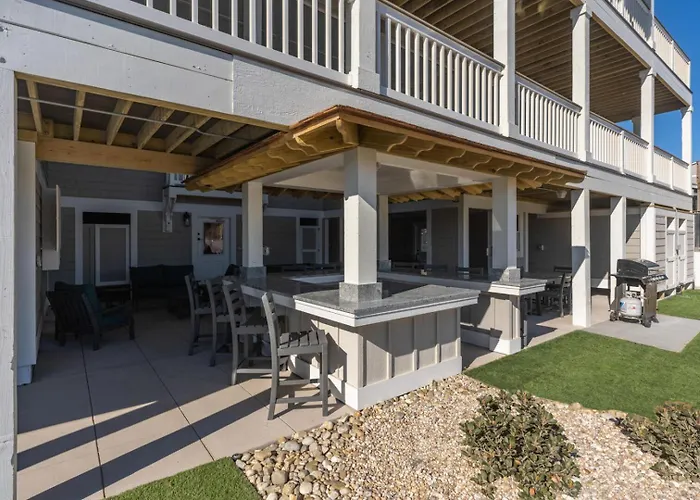Skydance 10 Bedroom Oceanfront Home At Hatteras Island Reserve