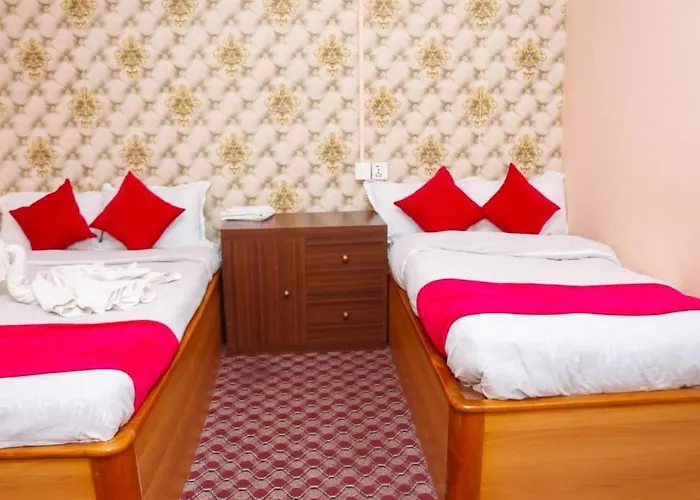 Dayglow Inn , Bhadrapur