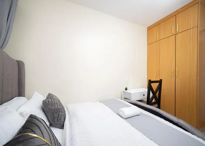 South B Nest Suites