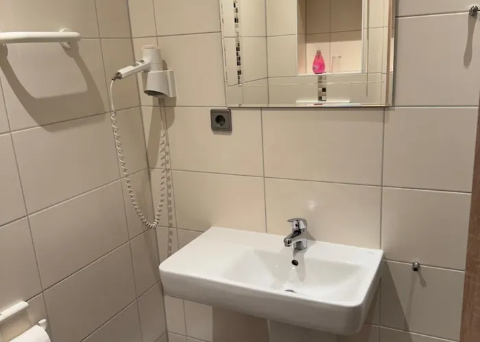 Hotel Deutsches Haus Wolfen OHG