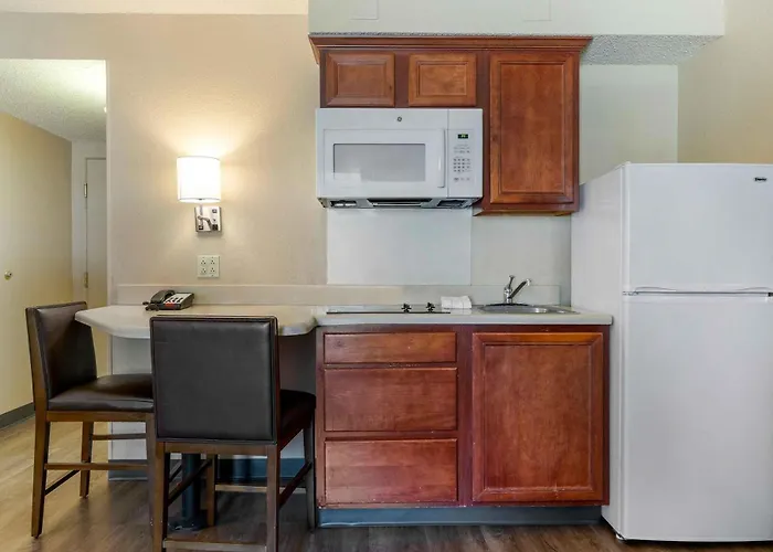 Extended Stay America Select Suites - Dallas - Richardson