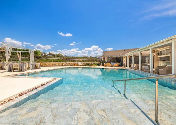 Paradise Island Villas