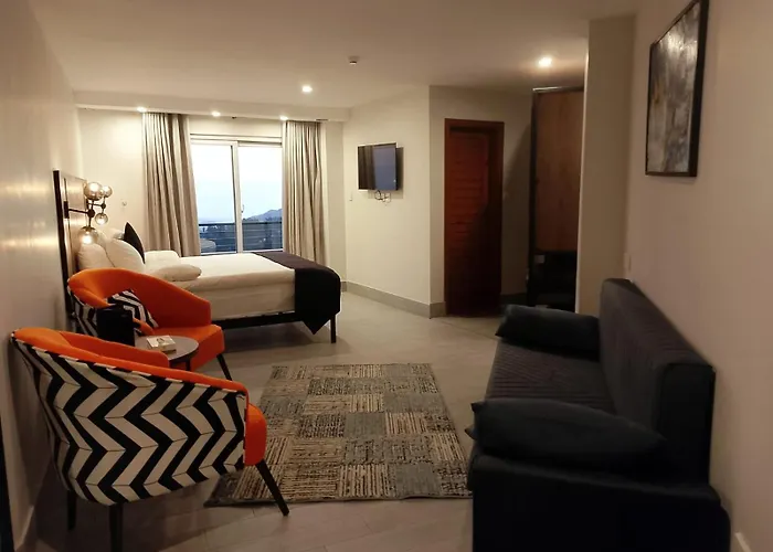 Sky Lodge Hotel
