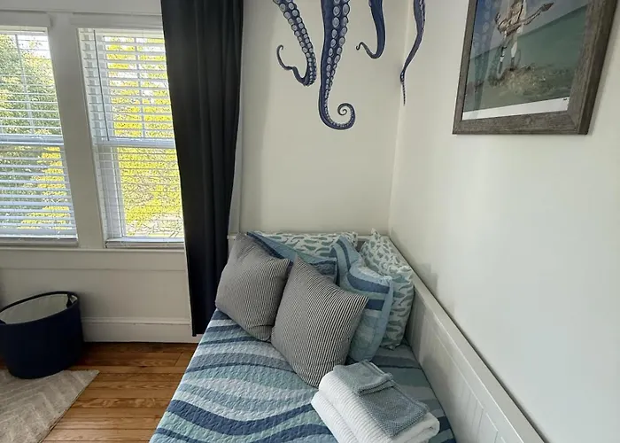 Cape Charles Cottage - Just Blocks From Beach & Downtown!