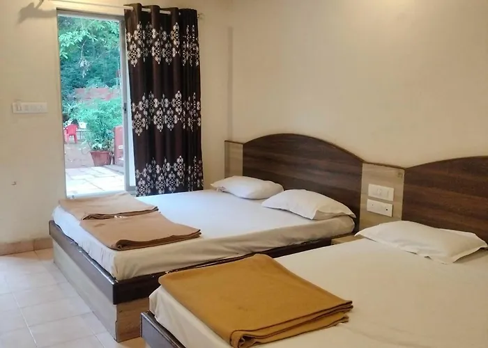 Hotel O The Moonwyn Suites
